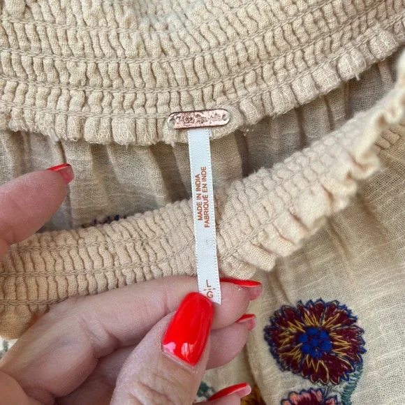 Free People Embroidered Peasant Cottagecore Hippie Cream Floral Boho Top Large - Picture 5 of 9